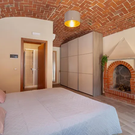 Viverone - La Borgata X12 *