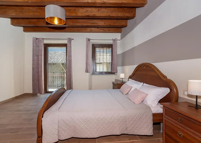 Casa vacanze Viverone - La Borgata X12