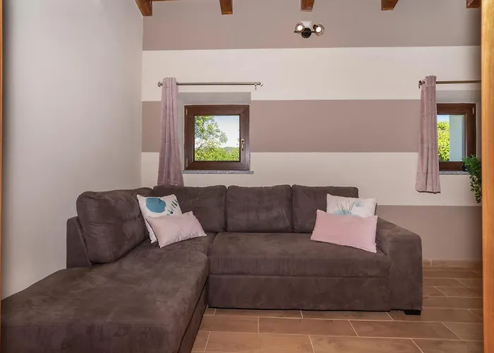 Viverone - La Borgata X12 Alice Castello