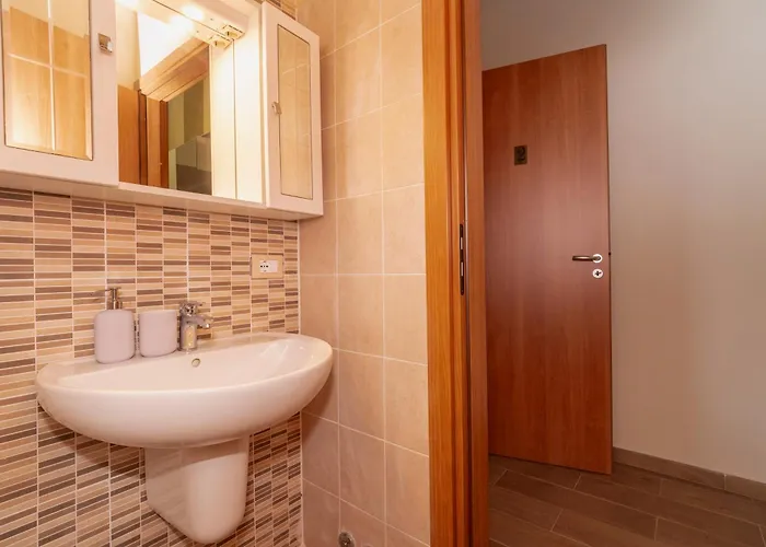 בית נופש Viverone - La Borgata X12 Alice Castello