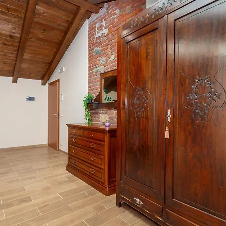 Viverone - La Borgata X12 *